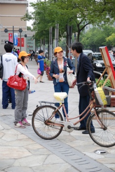 2010.5.18 党员活动 维持秩序