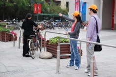 2010.5.18 党员活动 维持秩序