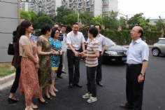 活动 2012.8.2 景莹副区长带队视察祥和小学建设情况