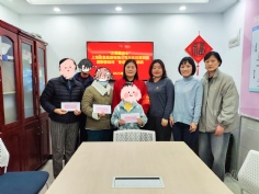 活动 2025.1.20 宏泉党工代表赴共建社区开展冬送温暖慰问困难家庭活动