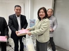 活动 2025.2.11 投资管理部开展元宵节慰问活动