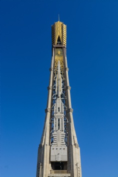 梅川路 祥和之光