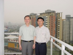 访问 2004.6.14 共商联来访我公司