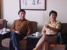 访问 2004.8.17 上海市共商业联合会宣教部陈琦来我公司检查工作