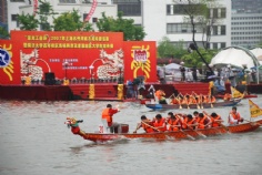 活动 2007.4.22 “亚龙工业杯”上海苏州河城市龙舟邀请赛 同济大学百年校庆