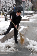 活动 2008.1.29 铲雪