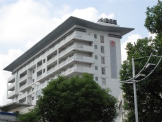 梅川路 欧亚 商业休闲街