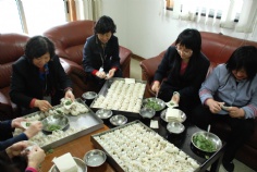 活动 2009.2.25 包馄饨