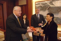 活动 访问 2009.3.23 卡尔森全球总裁及卡尔森全球酒店业总裁来访