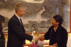 活动 访问 2009.3.23 卡尔森全球总裁及卡尔森全球酒店业总裁来访