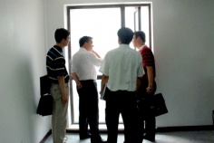来访 2009.7.3 中共普陀区委副书记、代区长孙荣乾携区各委办局负责人视察