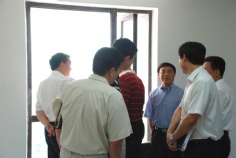 来访 2009.7.3 中共普陀区委副书记、代区长孙荣乾携区各委办局负责人视察