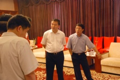 来访 2009.7.3 中共普陀区委副书记、代区长孙荣乾携区各委办局负责人视察