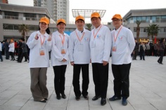 活动 2010.4.28 梅川路文化时尚休闲街开街 统战人士城市文明志愿者活动启动仪式