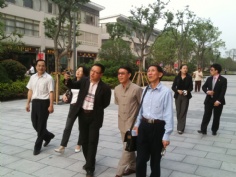 活动 2010.5.20 大世界吉尼斯总部到梅川路考察“祥和之光”申报吉尼斯世界记录