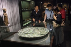 活动 2010.7.7 龚学平 毛阿敏 周立波等参观祥和博物馆