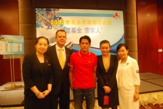 活动 2010.8.16 宏泉丽笙酒店全程支持2010超级赛车劲爆秀壹基金杯慈善明星赛