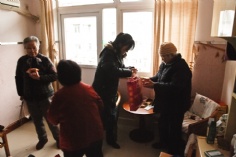 活动 2011.1.27 第一党支部活动 慰问敬老院老人