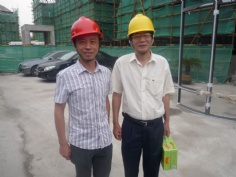 活动 2011.7.13 高层高温慰问 视察工地