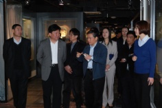 活动 2013.3.22 普陀区副区长裴琦陪同哈尔滨外道区党政代表团参观梅川路休闲街及祥和博物馆