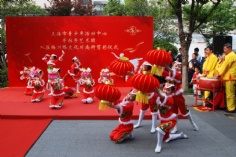 活动 2013.5.4 上海市青少年活动中心手拉手艺术团入驻梅川路