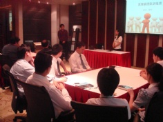 活动 2013.6.8 人力资源举办高效能团队训练营培训