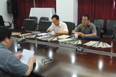 活动 2013.7.29 区科技党委领导来集团调研党务公开工作