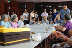 活动 2014.9.5 第一党支部中秋慰问新长征福利院