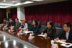 活动 2015.11.10 普陀区副区长范少军与长征镇、区投资办领导到集团调研指导