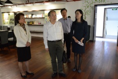 活动 2015.10.21 市、区工 商联领导来集团调研交流党建工作