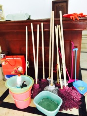 2015.12.9 第一党支部和第四党支部联合开展文明生产大扫除活动