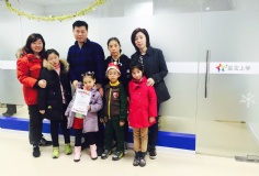 活动 2015.12.25 第四党支部参加奇翔儿童发展中心2015年圣诞联谊