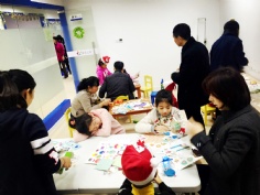 活动 2015.12.25 第四党支部参加奇翔儿童发展中心2015年圣诞联谊