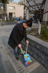 活动 2015.2.13 第一支部洁净城市、美化家园活动