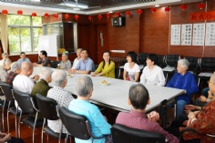 活动 2015.9.23 第一支部党员和积极分子前往新长征福利院