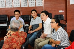 活动 2015.9.23 第一支部党员和积极分子前往新长征福利院