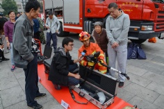 活动 2017.11.7 梅川路举办119消防宣传月启动仪式