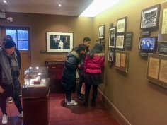 2017.12.8 活动 投资管理党支部参观周公馆