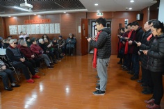 活动 2017.2.10 第一党支部元宵节前慰问老人