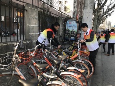 活动 2017.3.7 第四党支部开展学雷锋活动