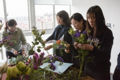 活动 2019.3.8 三八妇女节女职工学习插花