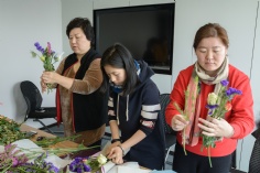 活动 2019.3.8 三八妇女节女职工学习插花