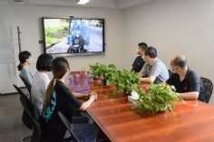 会议 2022.6.28 综合管理支部组织收看七一座谈会