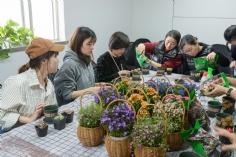 活动 2023.3.7 庆祝“三八”劳动妇女节