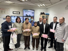 活动 2025.2.11 投资管理部开展元宵节慰问活动